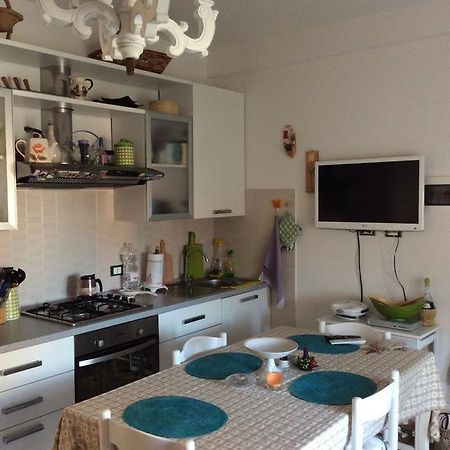 דירות נטונו Dolce Casa Di Elena חדר תמונה